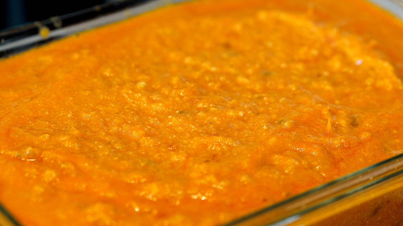 Bolognese mit Sonnenblumenkernen - Freude am Leben