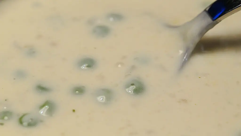 Kochsoße vegan mit Erbsen